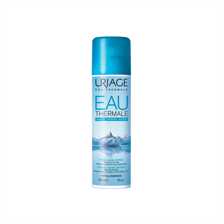 El Agua Termal de Uriage, una verdadera cura a base de oligoelementos y sales minerales, y fuente de luminosidad para la piel, puede utilizarse como tratamiento diario.
